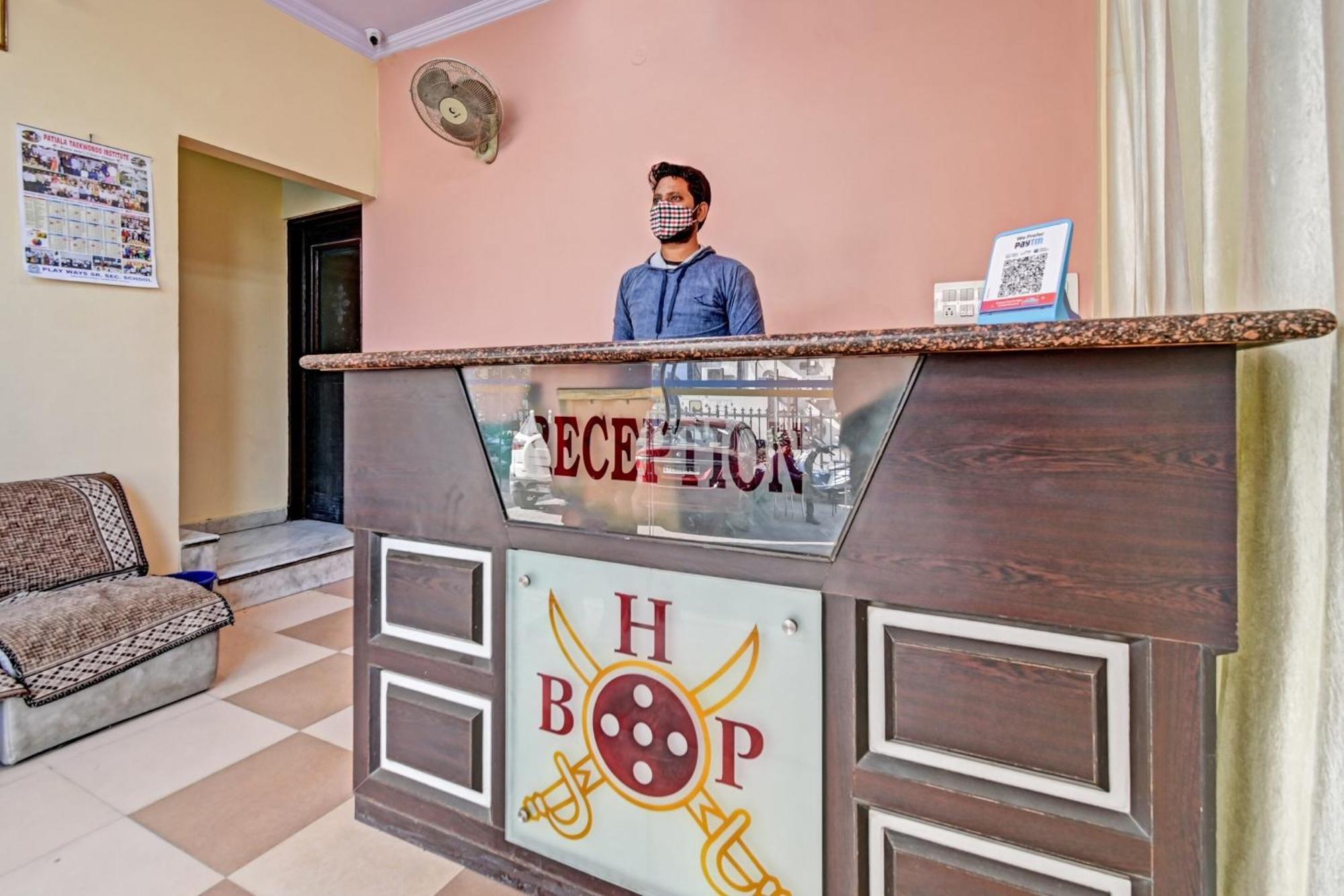 Collection O Bharat Palace Джайпур Екстериор снимка
